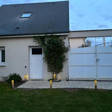 Hotel Le 911 Nazelles-Negron Esterno foto